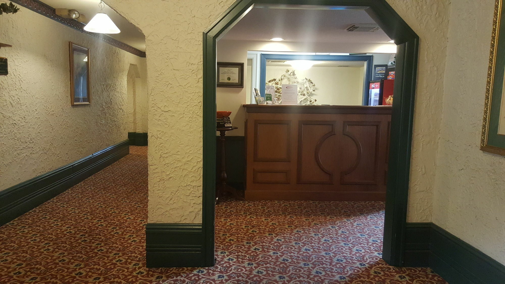 Senate Suites Extended Stay Hotel Topeka Eksteriør bilde